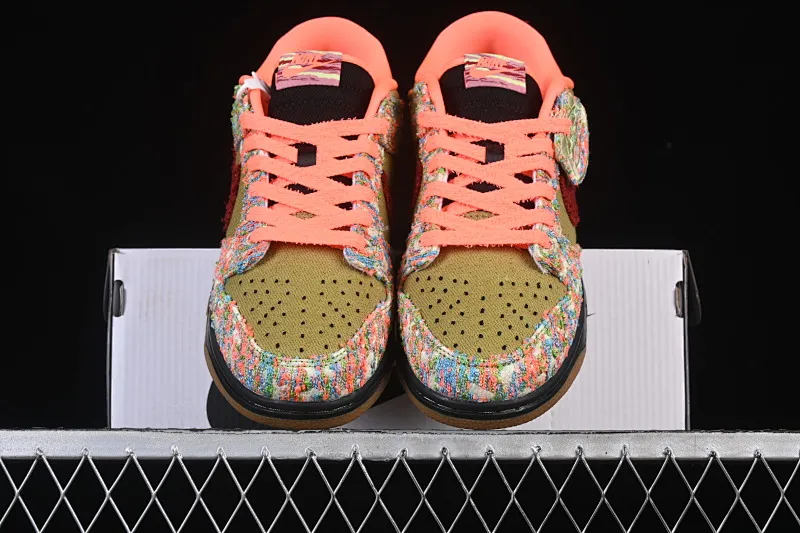 All Categories Nk SB Dunk Series Nk SB Dunk Low Low-top sneakers Nike Dunk Low "Panda" Colorful Panda Low-top casual sneakers IB2263-300